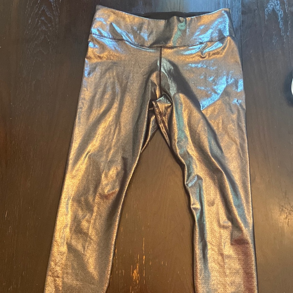Silver Nike, large, dry fit work out leggings